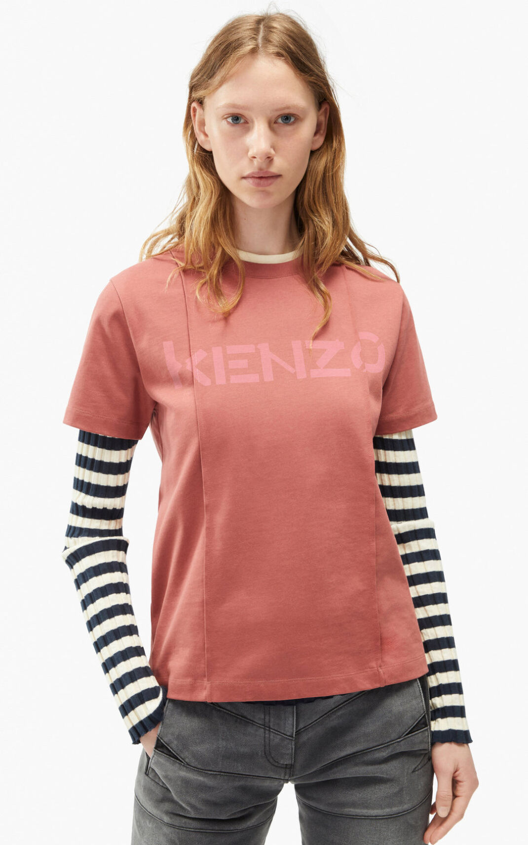 Camiseta Kenzo Logo loose fitting Feminino - Rosa Escuro | 723YDMOFS